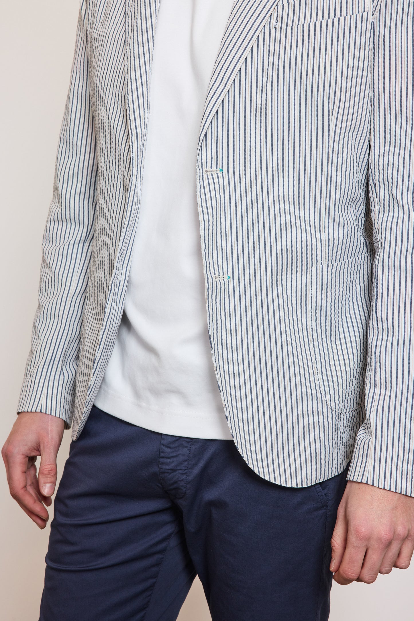 STRIPED SEERSUKER JACKET NAVY