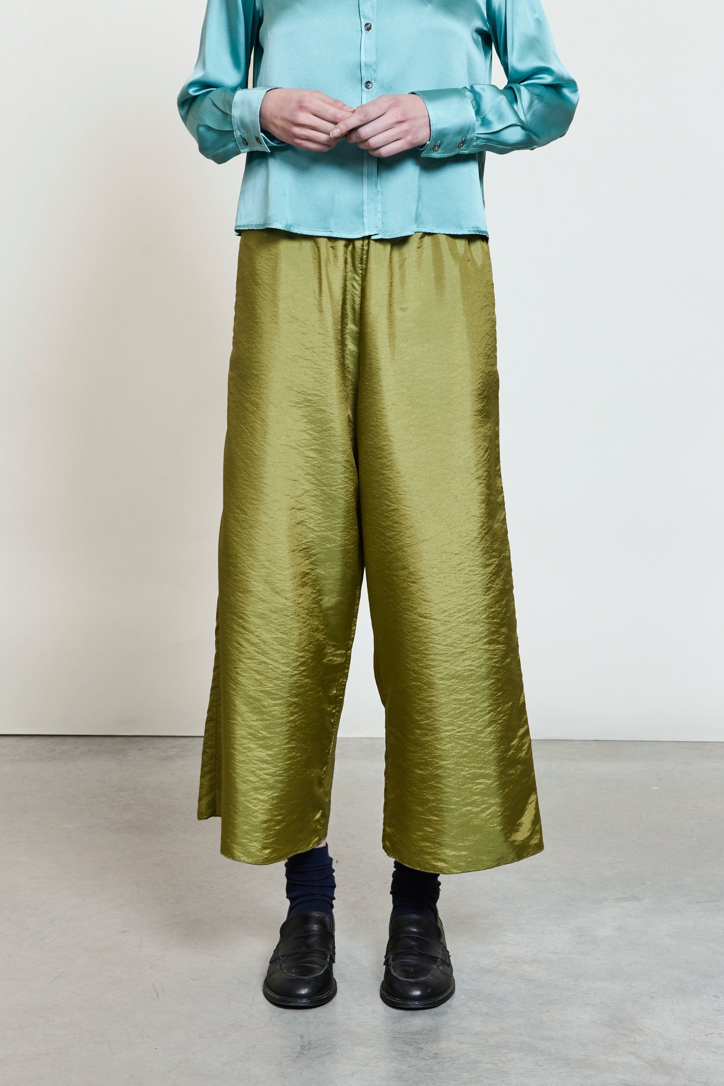 TAFF PANTS OLIVE GREEN