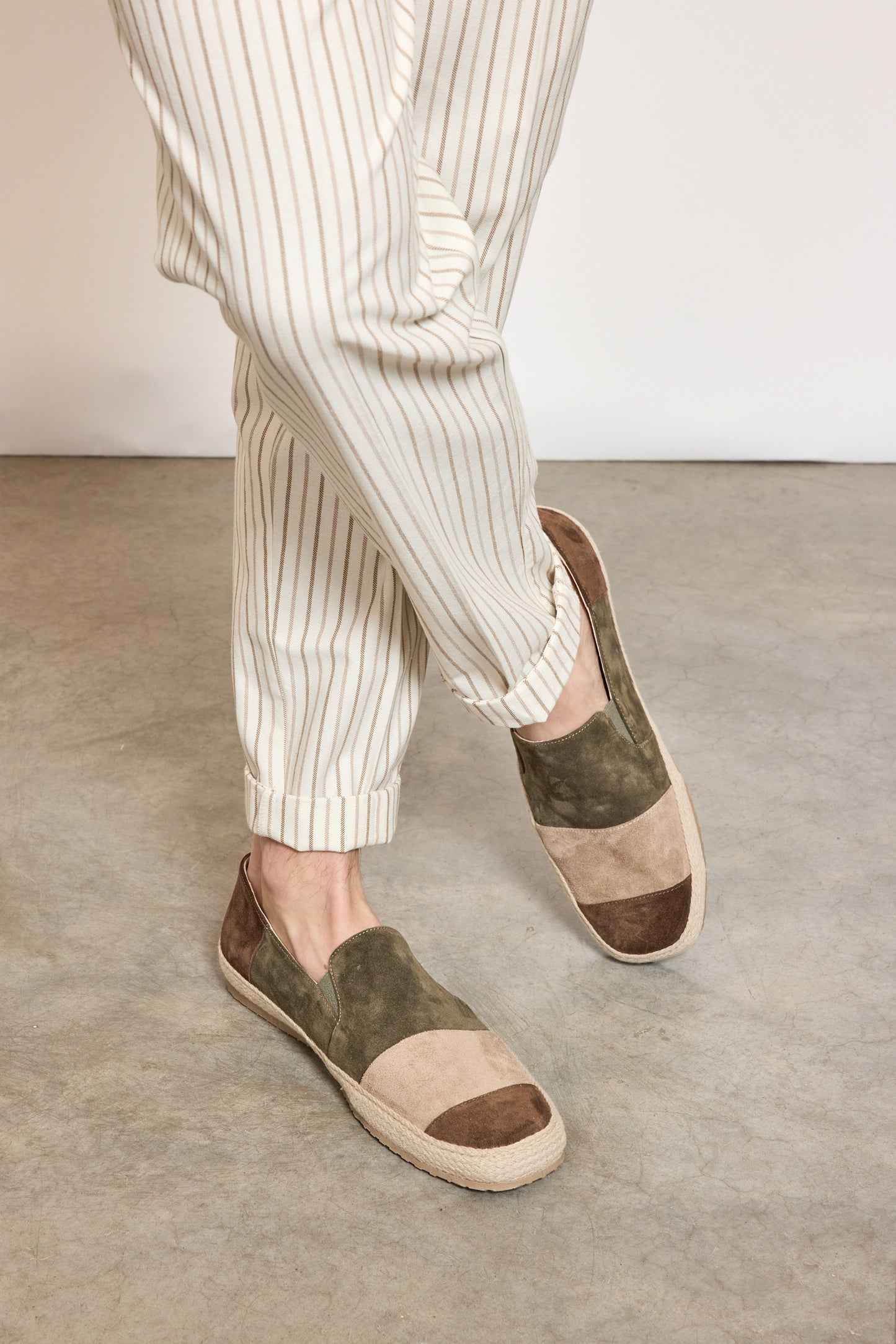 SLIP-ON SHOES KHAKI