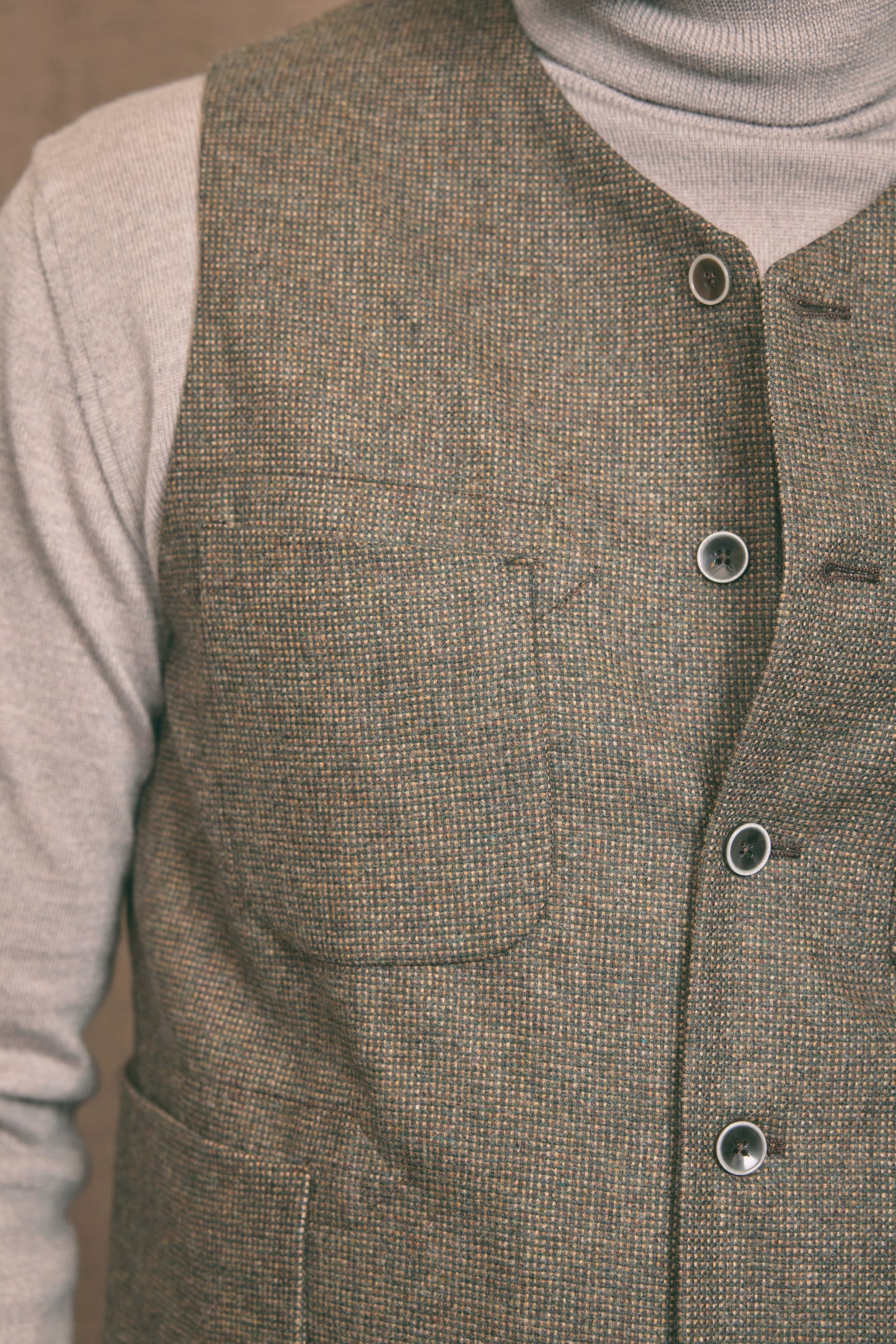 MINI CHEQUERED WAIST COAT BROWN