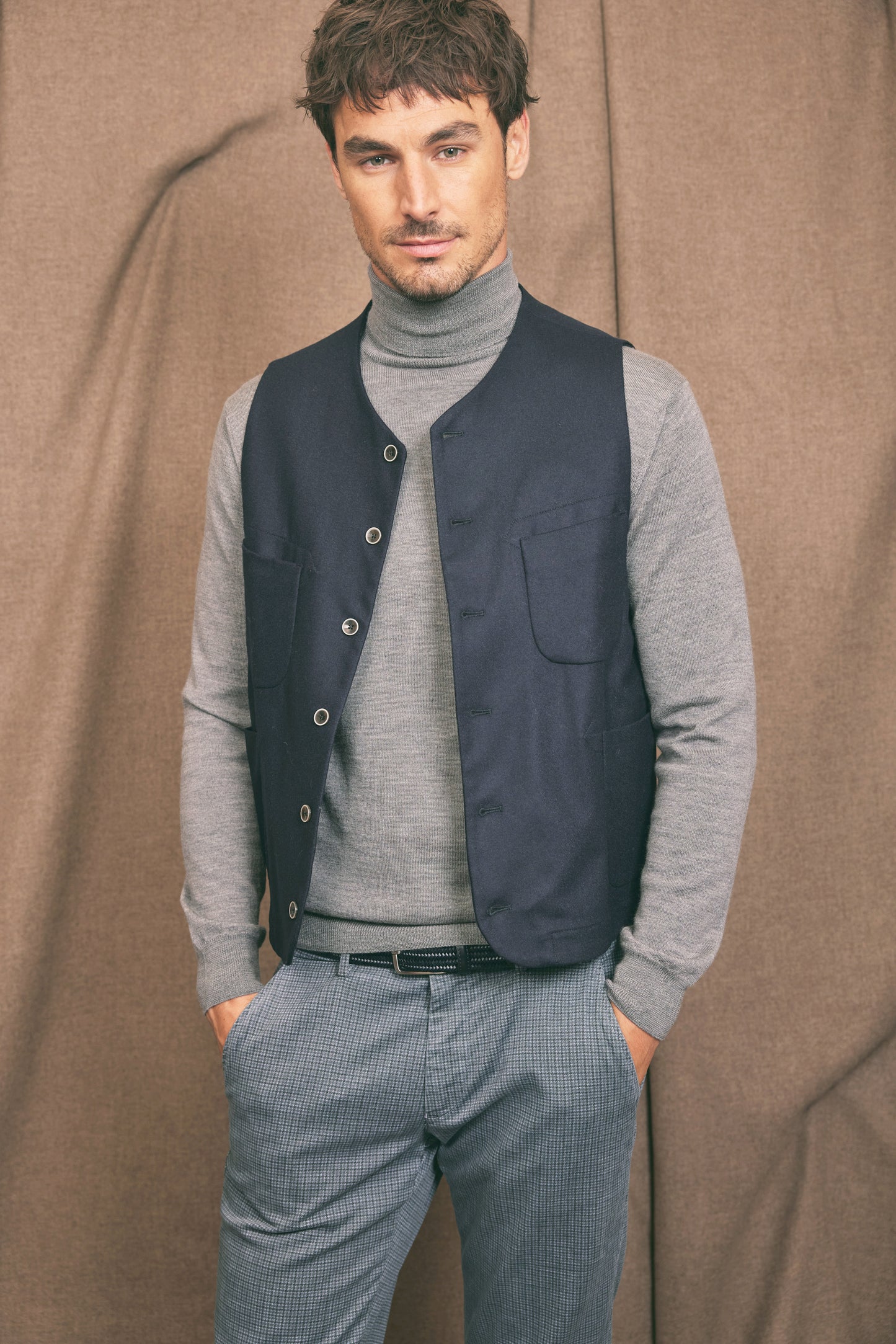 WOOL AND CASHMERE CARDIGAN NAVY