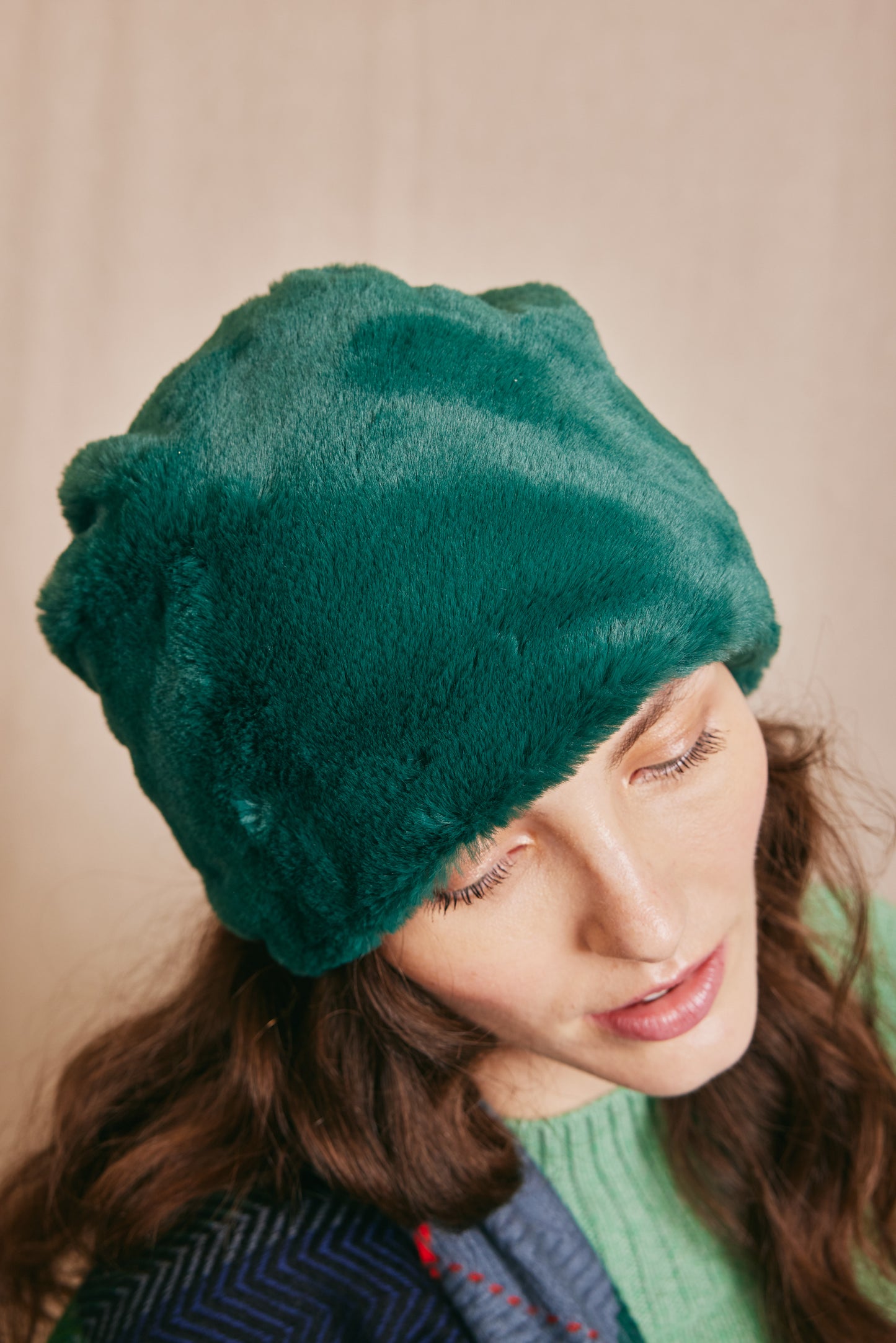 FAUX FUR HAT GREEN