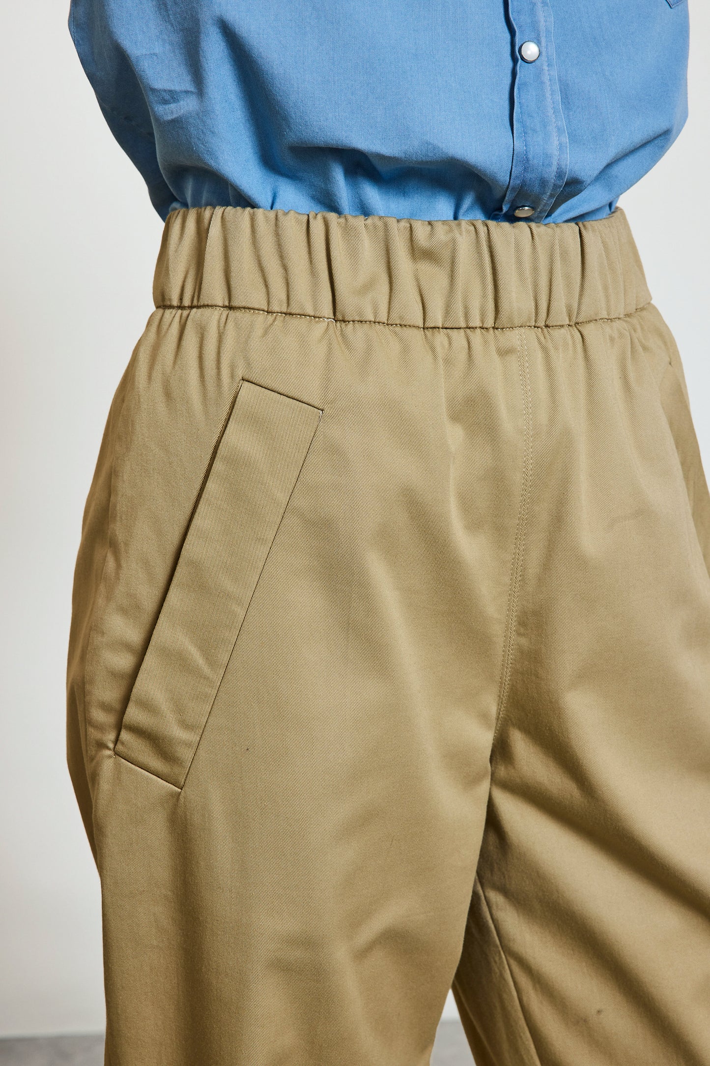 GABARDINE TROUSERS BEIGE