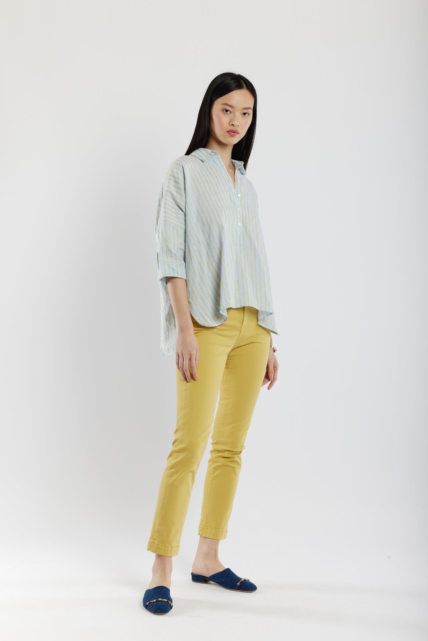 JEAN DROIT EN GABARDINE CITRON