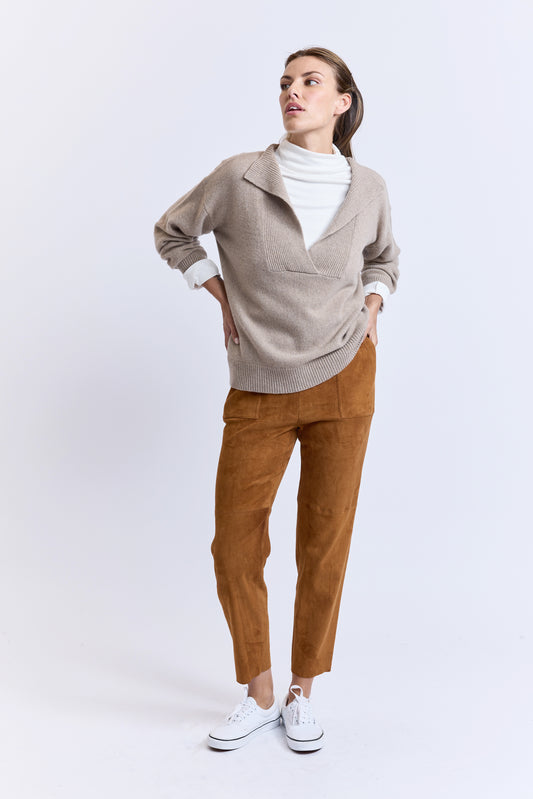 PANTALON RELAX EN PEAU STRETCH ECUREUIL