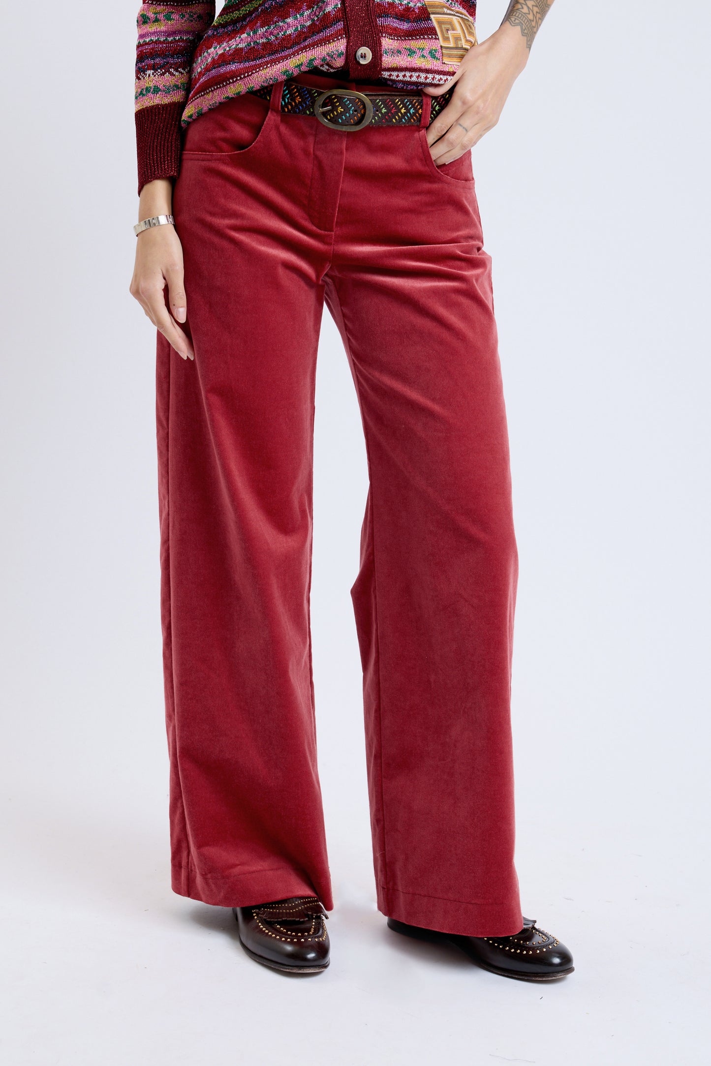 VELVET FLARE JEANS BORDEAUX