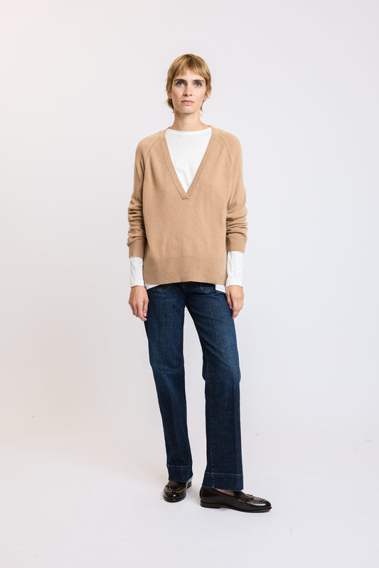 ITALIAN V CASHMERE CAMEL