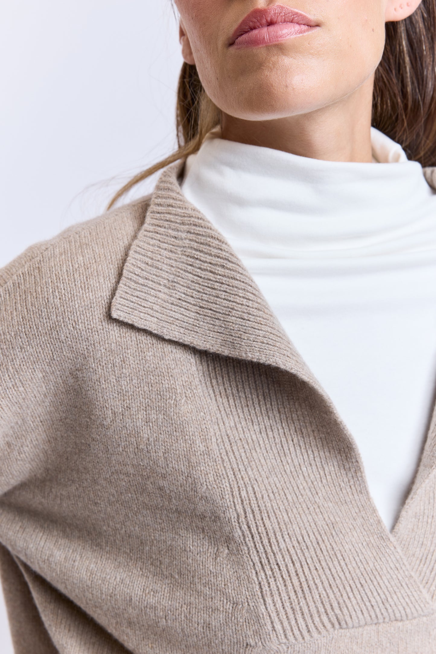 RECYCLED V CASHMERE BEIGE