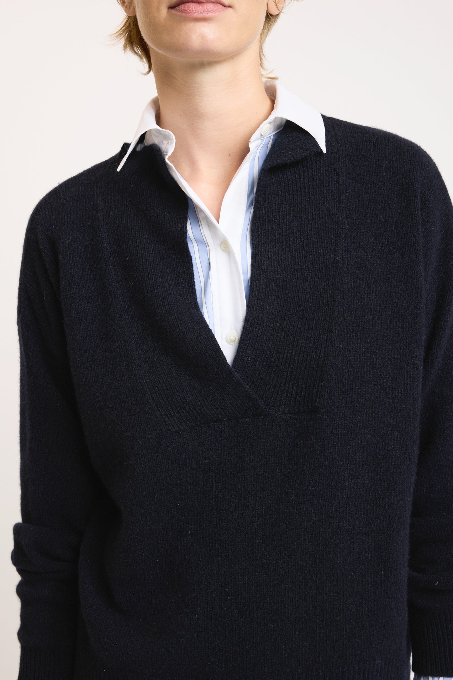 RECYCLED V CASHMERE NAVY