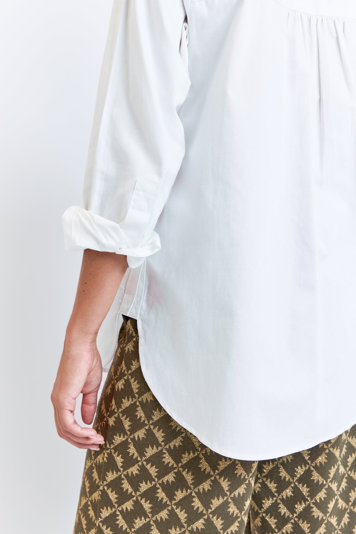 EMBROIDERED SHIRT WHITE