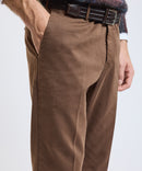 PANTALON SLIM GABARDINE MOKA