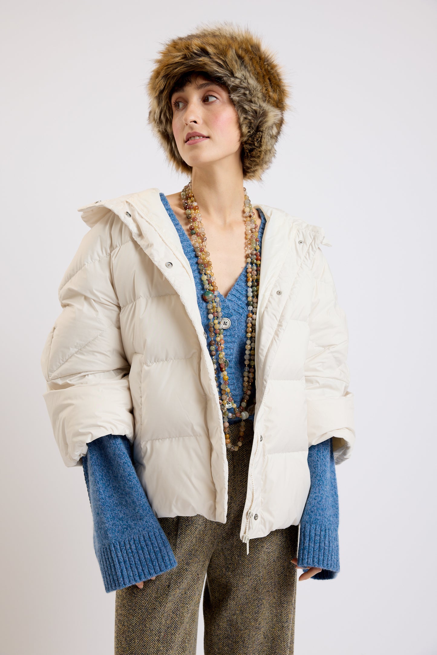 FEATHERS PUFF JACKET OFF-WHITE