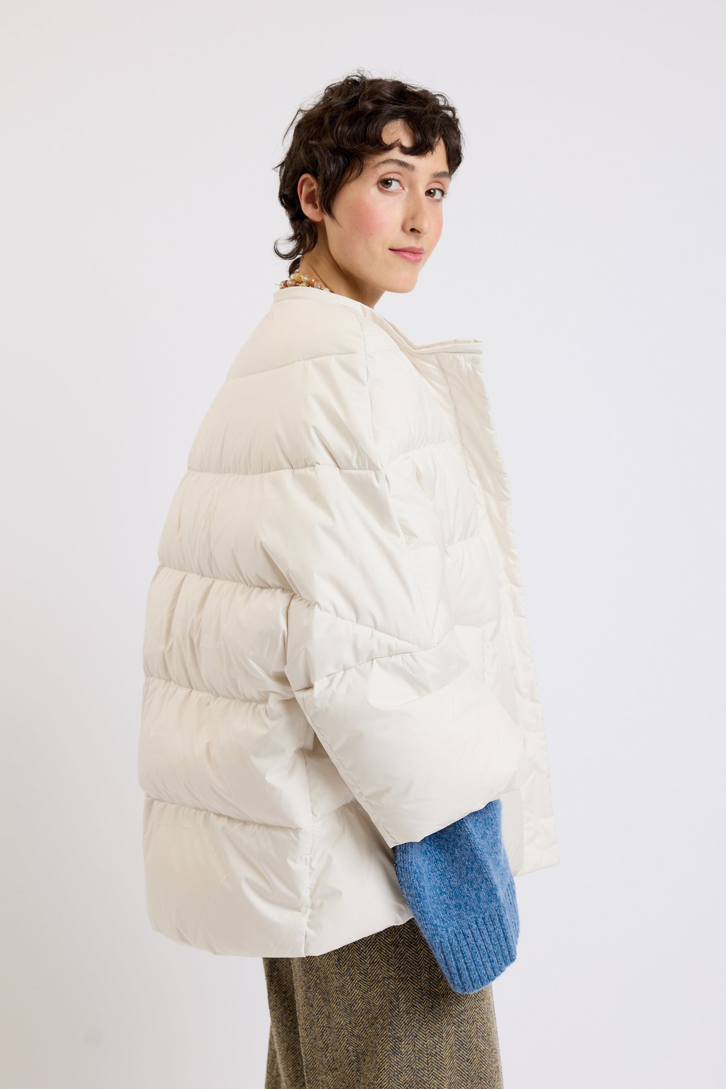 FEATHERS PUFF JACKET OFF-WHITE