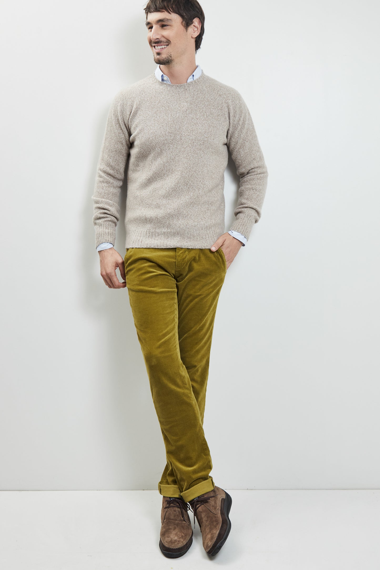 ROUND NECK SWEATER BEIGE