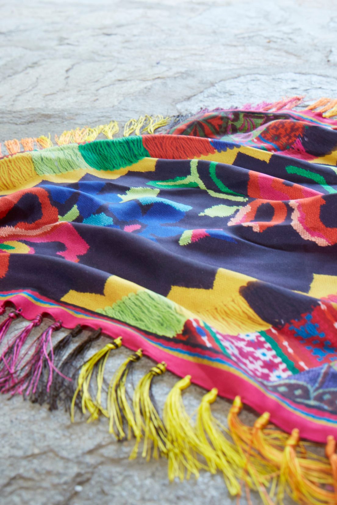 FRINGED SCARF ETHNIC