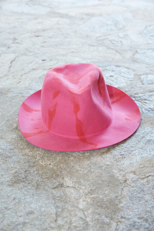 CHAPEAU TIE AND DYE ROSE INDIEN