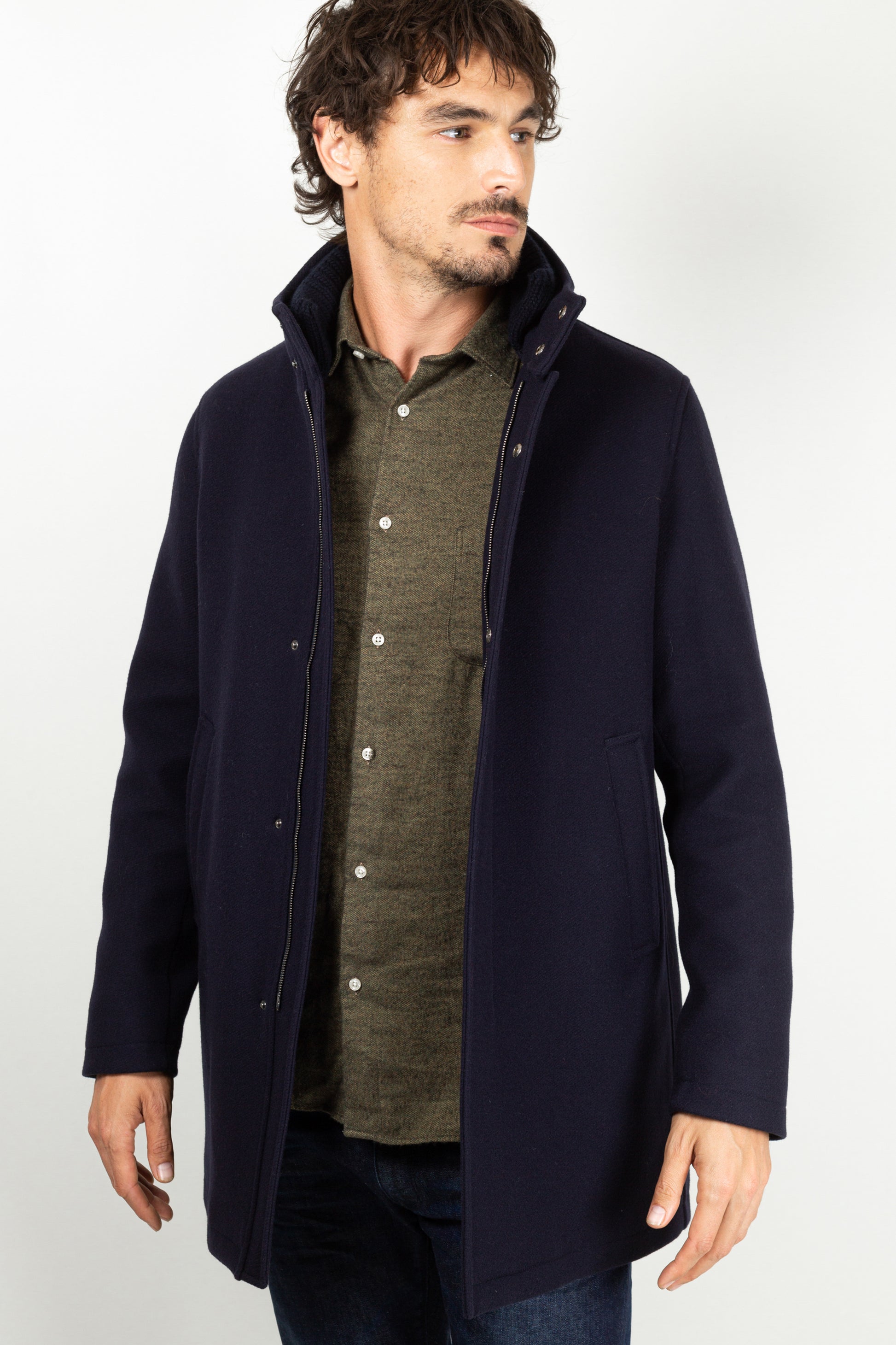 MANTEAU EN LAINE MARINE