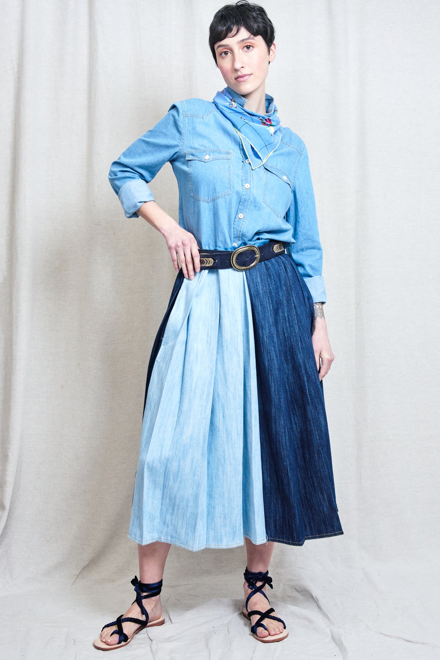 DRESS WITH PATCHED DENIM BLUE