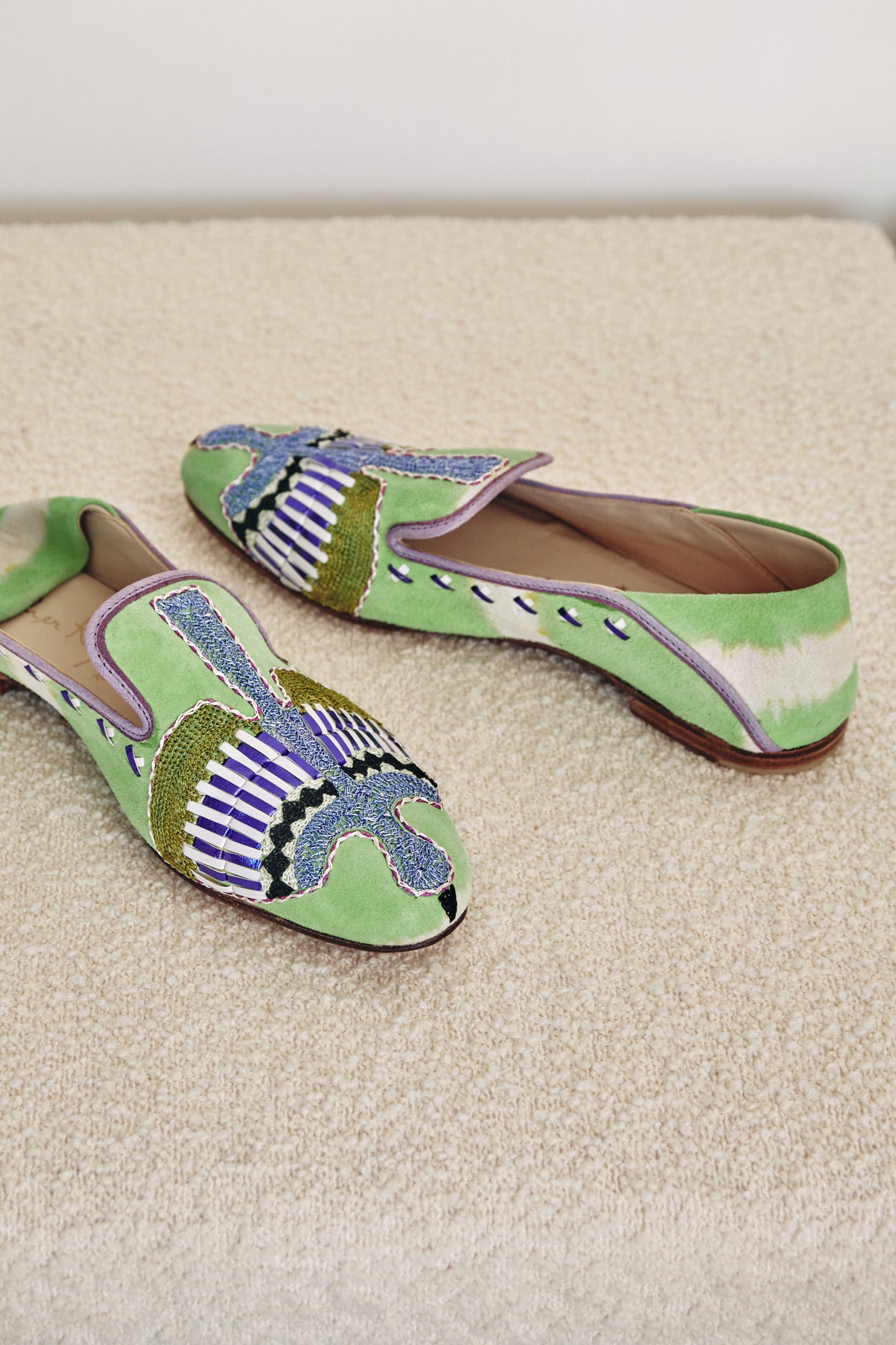 EMBROIDERED LOAFERS LIME