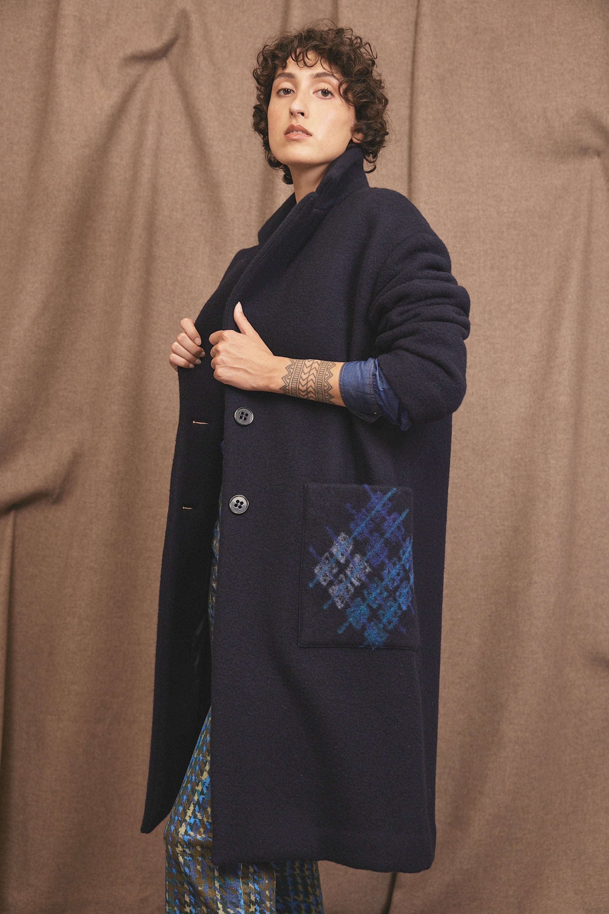 Victoire shop coat navy