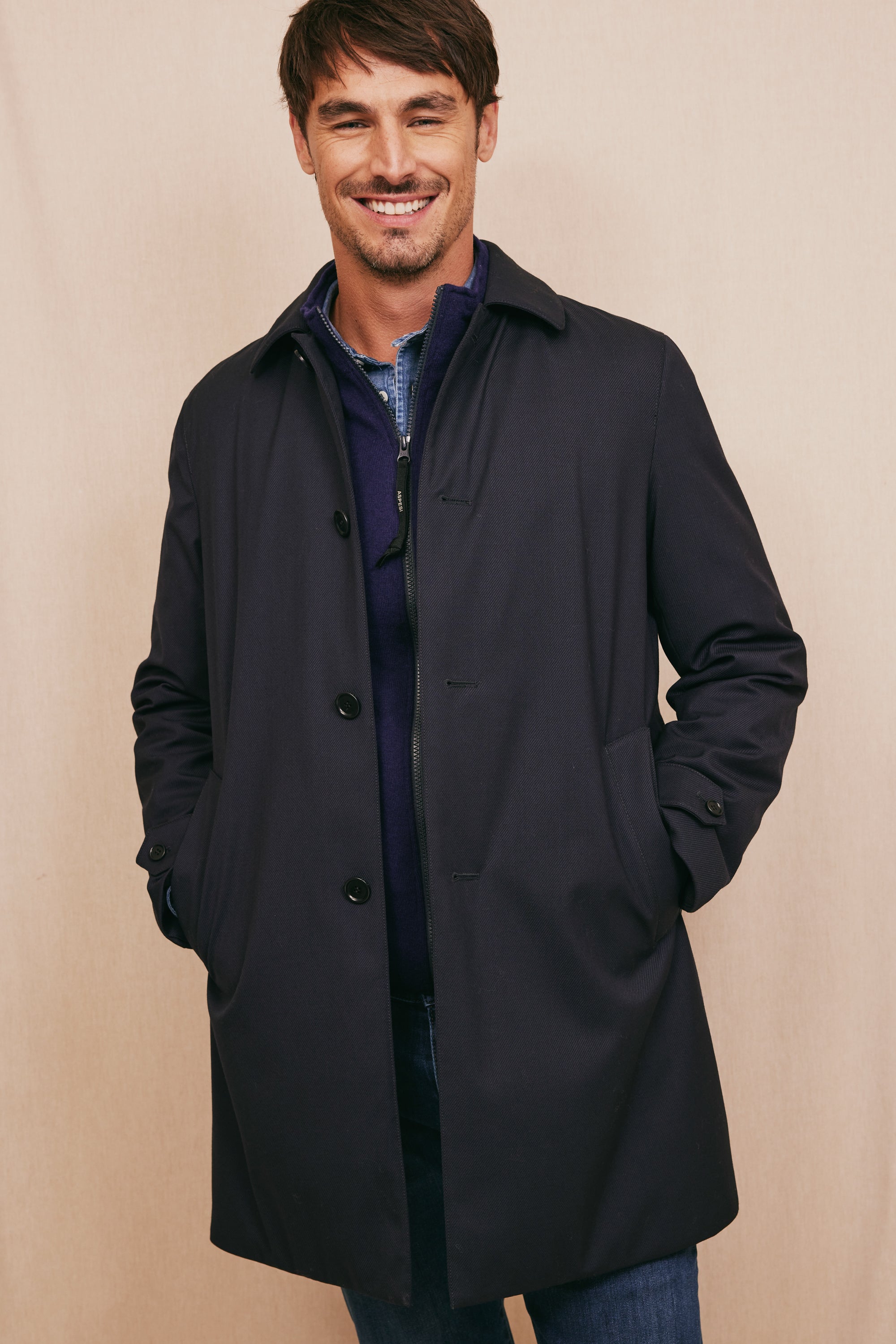 Victoire shop coat navy