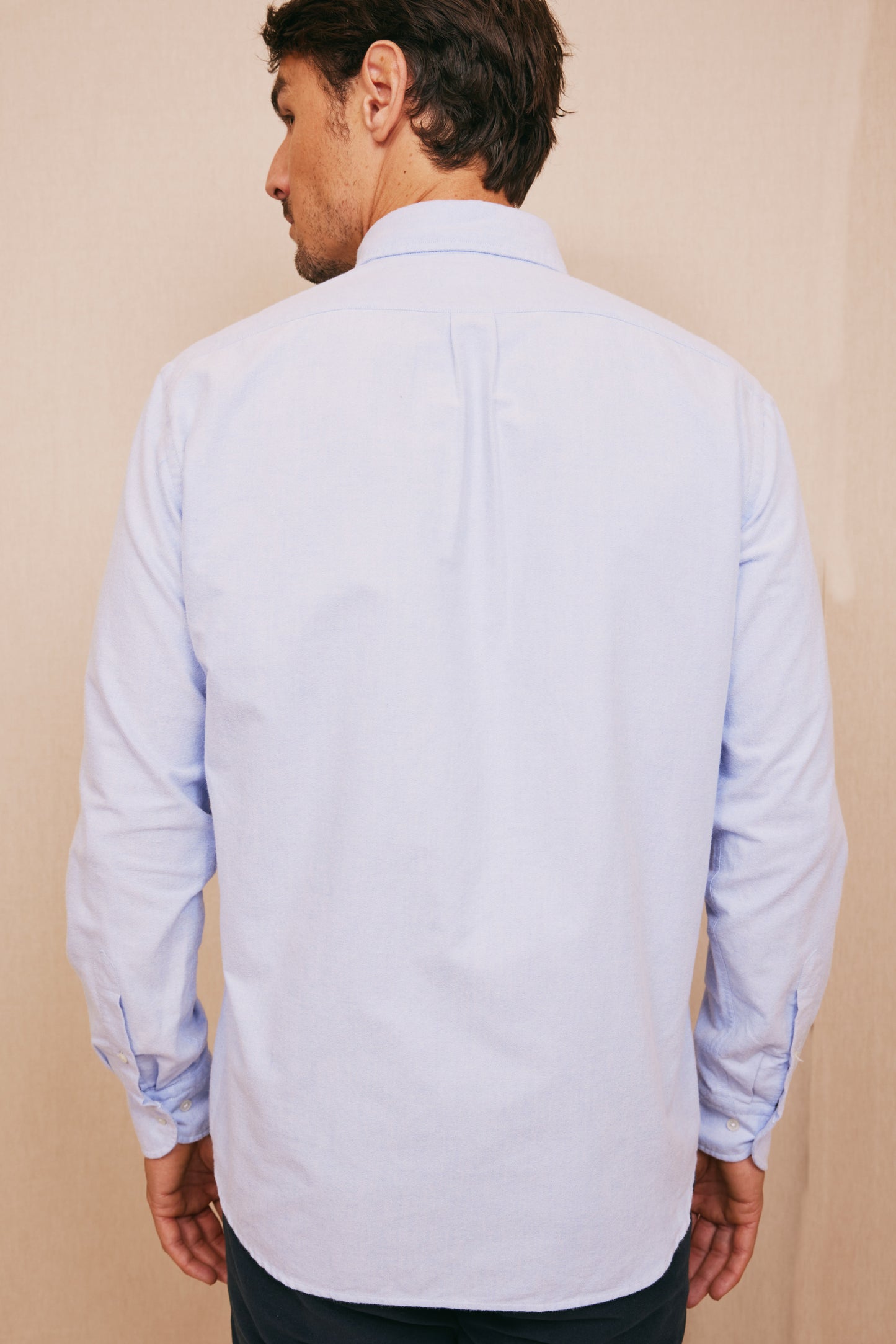 BUTTON-DOWN COLLAR SHIRT BLUE