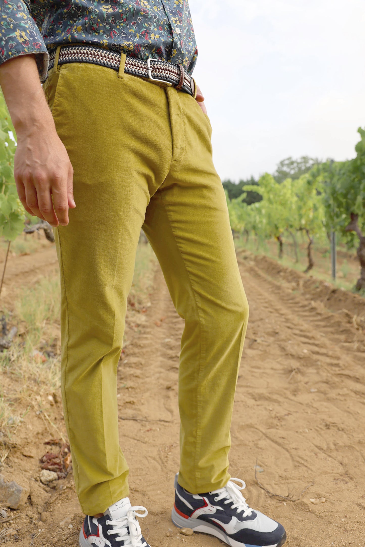 SMOOTH VELVET TROUSERS MUSTARD